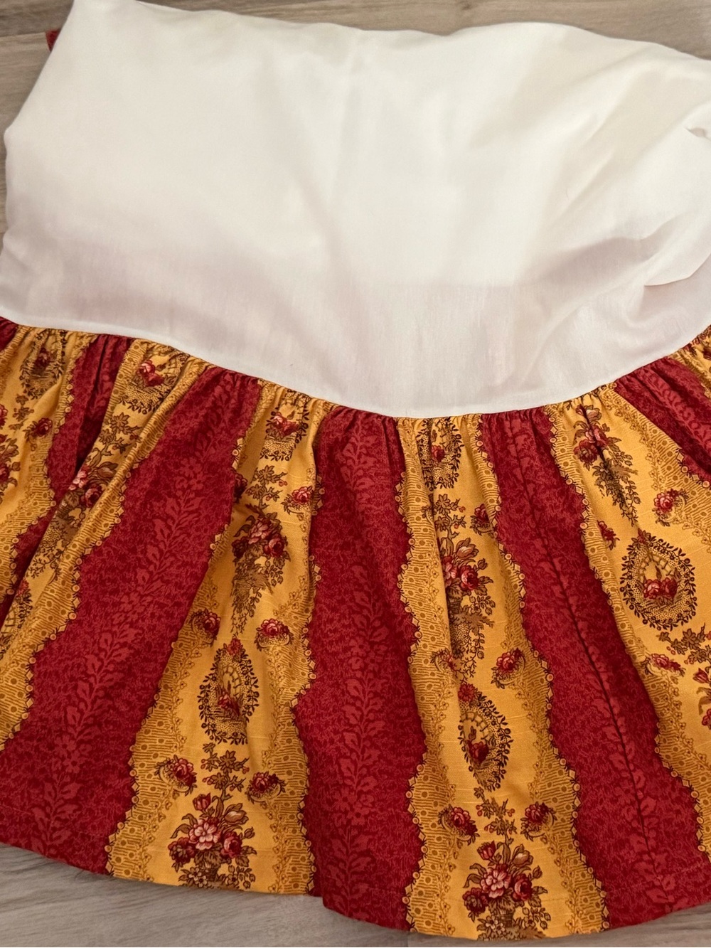 Legacy A Ryan Company Vintage Covington Festival Queen Bed Skirt Dust Ruffle